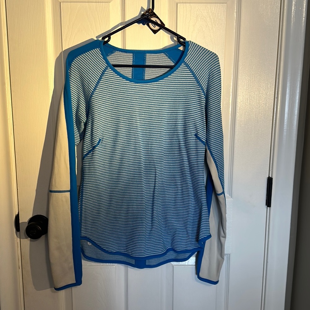 Lululemon long sleeve top